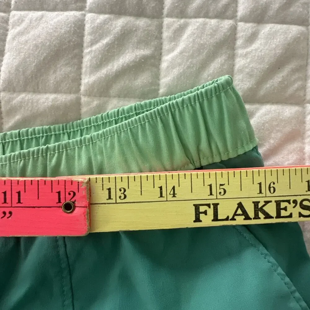 The North Face Shorts Mens Medium Green Class V Spring Bud Athletic Outdoor